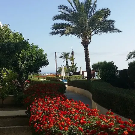 Hilltop Apartment-free Welcome Package Mazotos